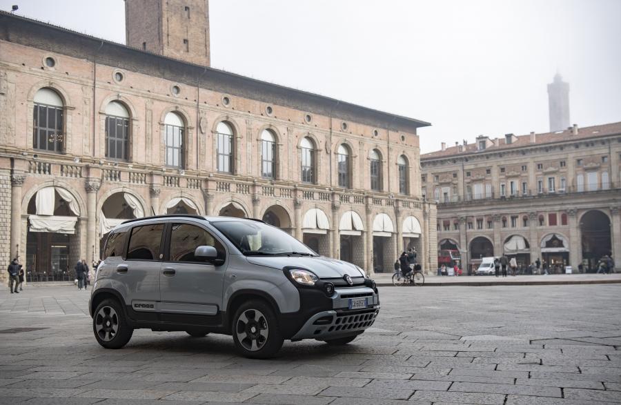  Fiat Panda City Cross Hybrid Launch Edition (319) 2020 года  (фото 52 из 112)
